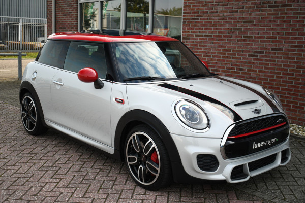 MINI Mini 2.0 John Cooper Works 231pk Pano H/K HUD JCW-zetels