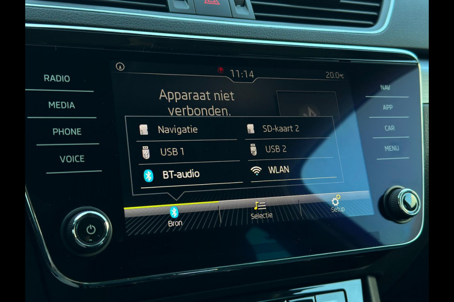 Škoda Superb Combi 2.0 TSI 4x4 CarPlay Trekhaak Camera