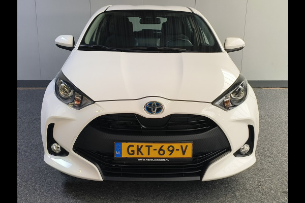 Toyota Yaris 1.5 Hybrid Active AUTOMAAT Rijklaar + 12 maanden Bovag-garantie Henk Jongen Auto's in Helmond,  al 50 jaar service zoals 't hoort!