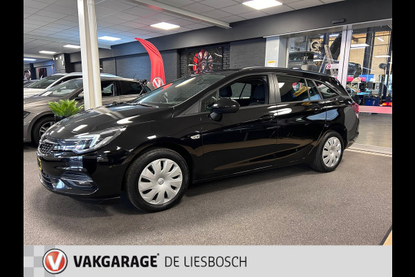 Opel Astra Sports Tourer 1.2 Business Edition navigatie / cruise control / pdc / boeken / afn trekhaak / nieuwe distributie