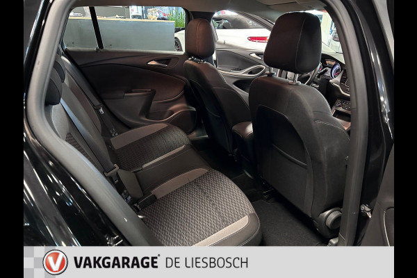 Opel Astra Sports Tourer 1.2 Business Edition navigatie / cruise control / pdc / boeken / afn trekhaak / nieuwe distributie