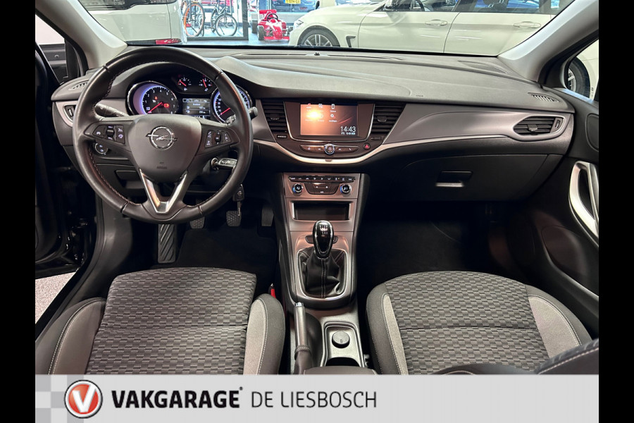 Opel Astra Sports Tourer 1.2 Business Edition navigatie / cruise control / pdc / boeken / afn trekhaak / nieuwe distributie