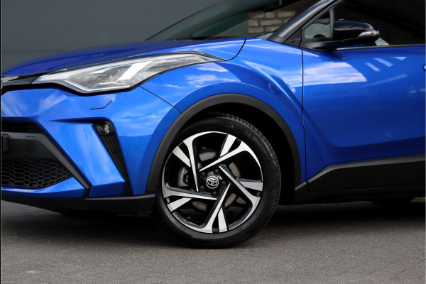 Toyota C-HR 1.8 Hybrid GR-Sport | Trekhaak | Camera | Dodehoekassistent | Stoelverwarming | Keyless Entry | Verwarmd Stuurwiel | DAB | Apple Carplay/Android Auto |