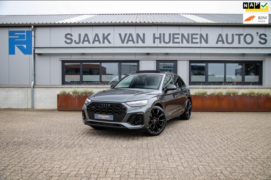 Audi Q5 55 TFSI e Quattro Competition S Edition S-Line 367pk Automaat|Luchtvering|Panoramadak|Virtual Cockpit|OLED Matrix|Trekhaak