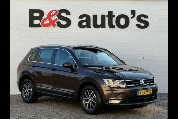 Volkswagen Tiguan 1.4 TSI ACT Highline Trekhaak Navigatie Adaptive cruise Pdc voor en achter Clima