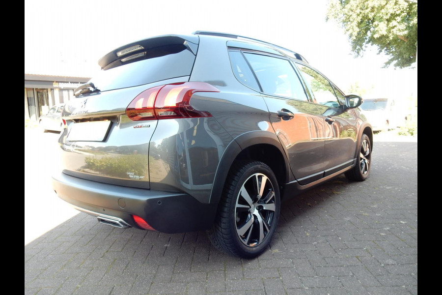 Peugeot 2008 1.2 GT-LINE*LEDER*CR CONTR*PANODAK*