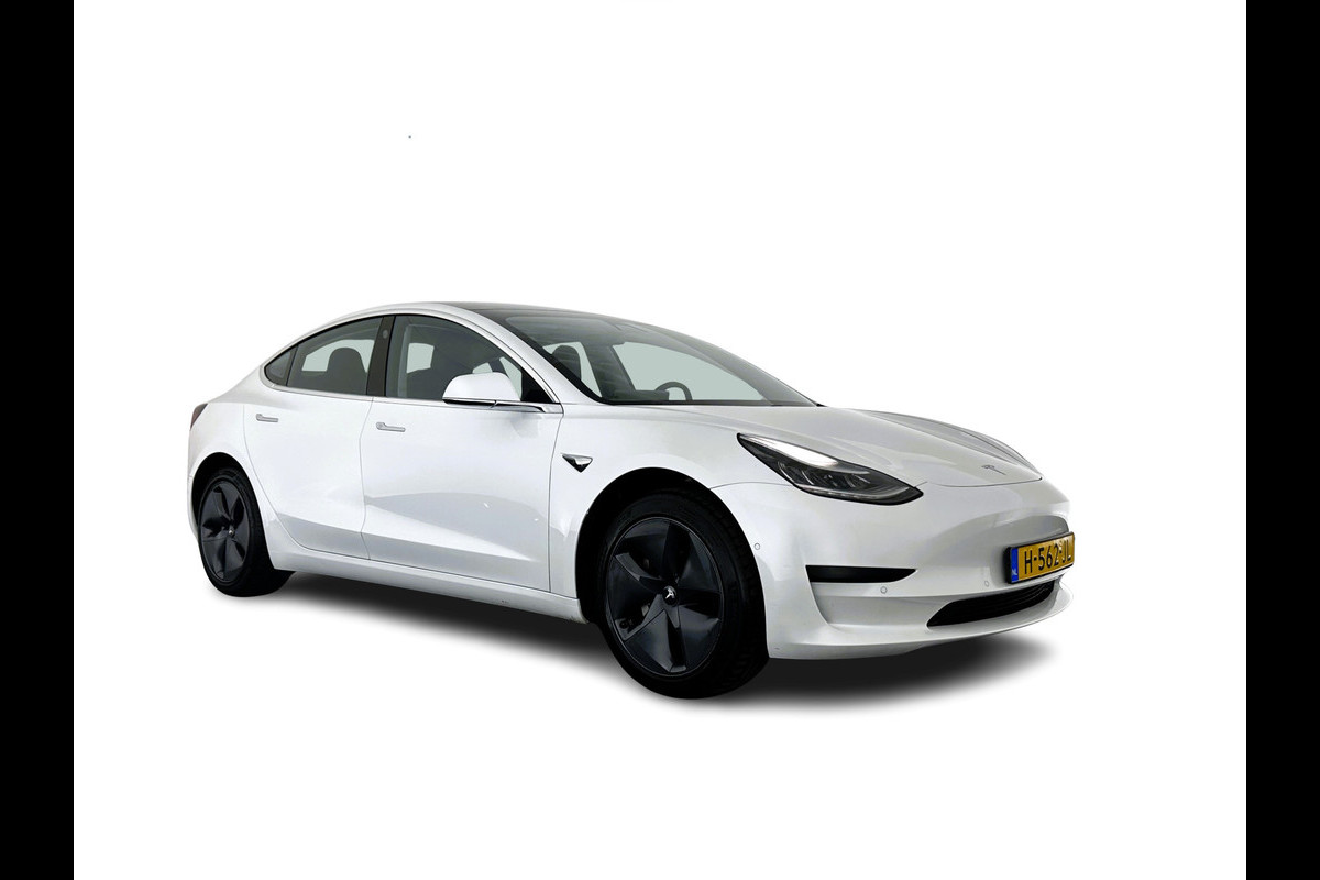 Tesla Model 3 Standard RWD Plus 60 kWh [ 3-Fase ] (INCL-BTW) Aut. *PANO | AUTO-PILOT | NAPPA-VOLLEDER | KEYLESS | FULL-LED | MEMORY-PACK | SURROUND-VIEW | DAB | APP-CONNECT | VIRTUAL-COCKPIT | LANE-ASSIST | TOWBAR | COMFORT-SEATS*