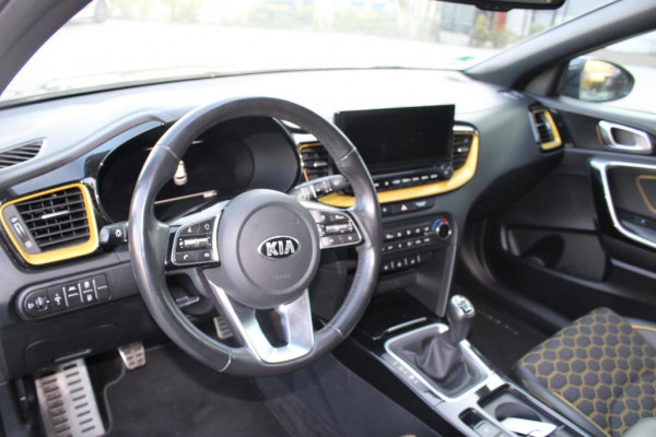 Kia Xceed 1.4 T-GDi DynamicPlusLine Camera/Panorama Dak/Half Leer