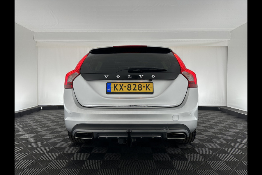 Volvo V60 2.4 D5 AWD Twin Engine Summum Tecnology-Pack Aut. *PANO | NAVI-FULLMAP | ADAPT.CRUISE | NAPPA-FULL-LEATHER | BI-XENON | CAMERA | MEMORY-PACK | ECC | PDC | TOWBAR | SPORT-SEATS | 18"ALU*