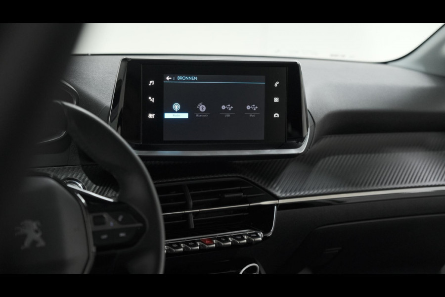 Peugeot 208 PureTech 100 Allure Pack | Camera | Navigatie | Parkeersensoren | Apple Carplay