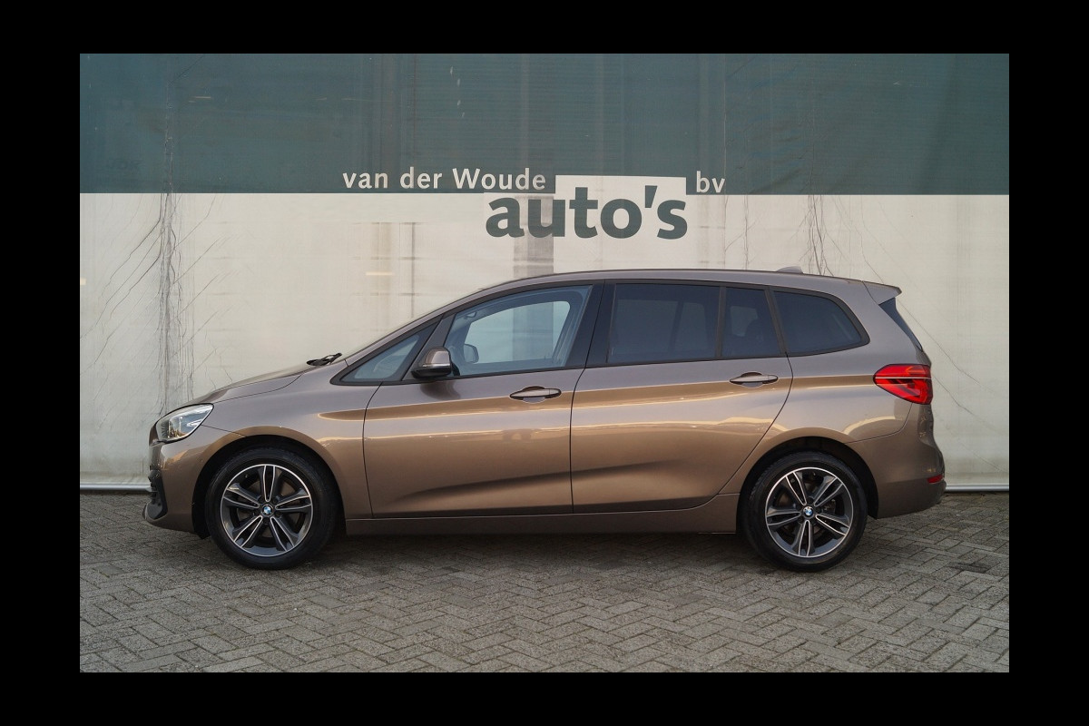 BMW 2 Serie Gran Tourer 218i Executive Edition -NAVI-ECC-PDC-CAM-5persoons-