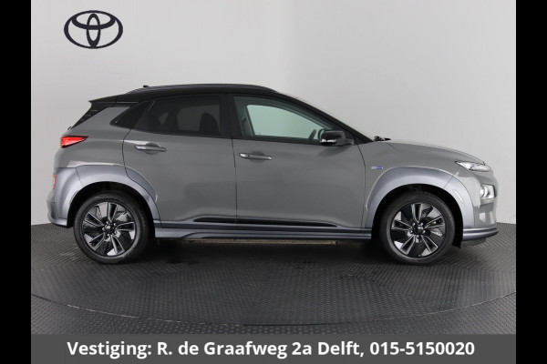 Hyundai Kona EV Fashion Two-Tone 64 kWh | Navigatie | Stoelverwarming | Parkeerhulpcamera | 400 KM ACTIERADIUS