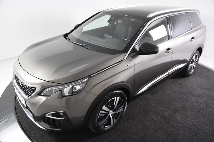 Peugeot 5008 GT-Line 130 *Navigatie*Keyless*Camera*