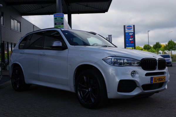 BMW X5 M50d 380 PK, Panoramadak, Elek. Trekhaak, LED, Comfortstoelen, 360 Camera