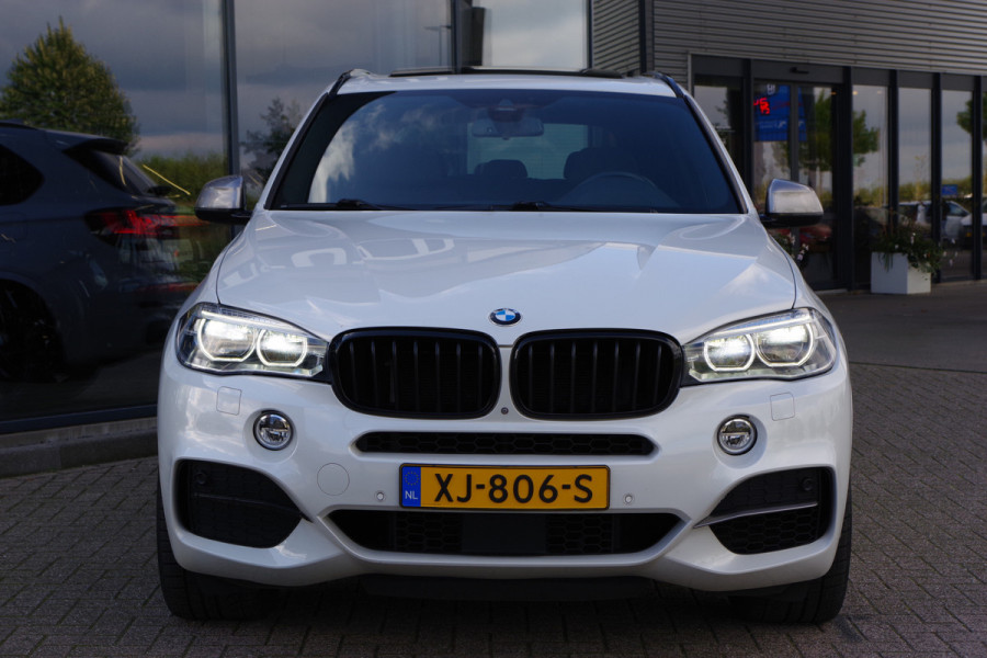 BMW X5 M50d 380 PK, Panoramadak, Elek. Trekhaak, LED, Comfortstoelen, 360 Camera