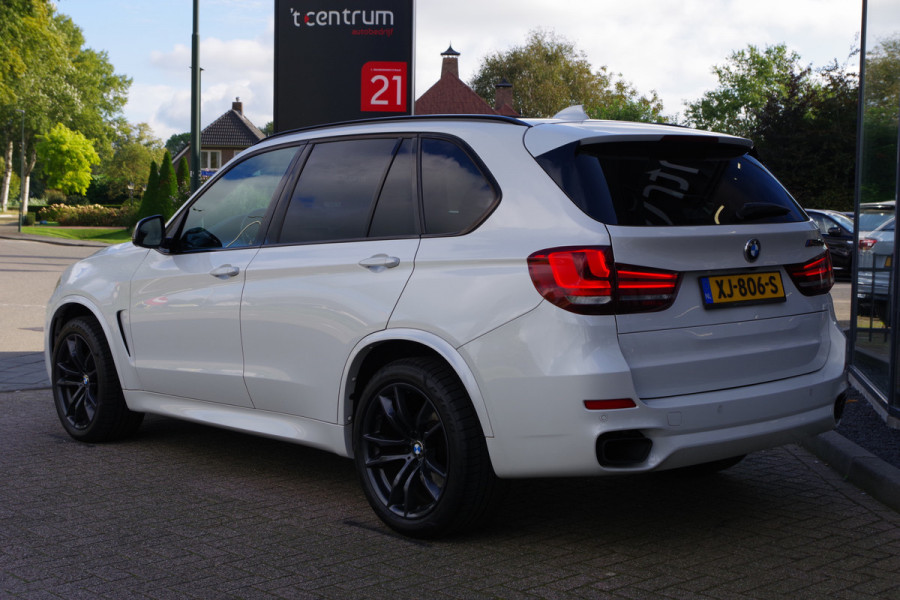 BMW X5 M50d 380 PK, Panoramadak, Elek. Trekhaak, LED, Comfortstoelen, 360 Camera