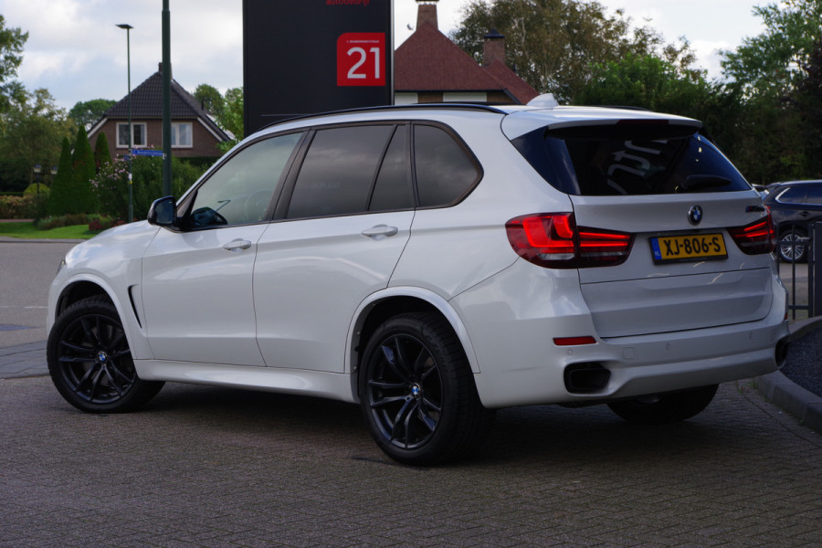 BMW X5 M50d 380 PK, Panoramadak, Elek. Trekhaak, LED, Comfortstoelen, 360 Camera