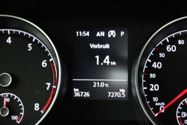 Volkswagen Golf 1.0 TSI Comfortline Business Automaat (PANORAMADAK, ADAPTIVE, STOELV, NAVI, PDC, CAMERA, NL-AUTO, DEALER ONDERH)