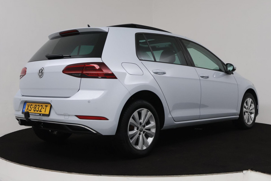 Volkswagen Golf 1.0 TSI Comfortline Business Automaat (PANORAMADAK, ADAPTIVE, STOELV, NAVI, PDC, CAMERA, NL-AUTO, DEALER ONDERH)