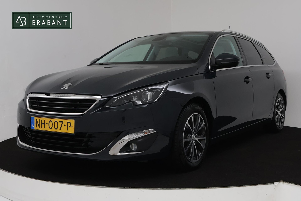 Peugeot 308 SW 1.2 PureTech Allure (PANORAMADAK, TREKHAAK, PDC, STOELVERWARMING, CRUISE, STOELMASSAGE, NL-AUTO, GOED ONDERHOUD)