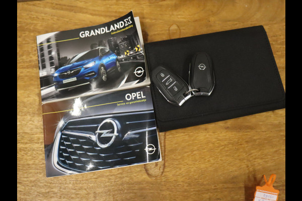 Opel Grandland X 1.2 Turbo Ultimate [360 CAMERA, APPLE CARPLAY, NAVIGATIE, LED, DENON SOUND SYSTEM, DRAADLOOS LADEN, OPEL ON STAR, NIEUWSTAAT]