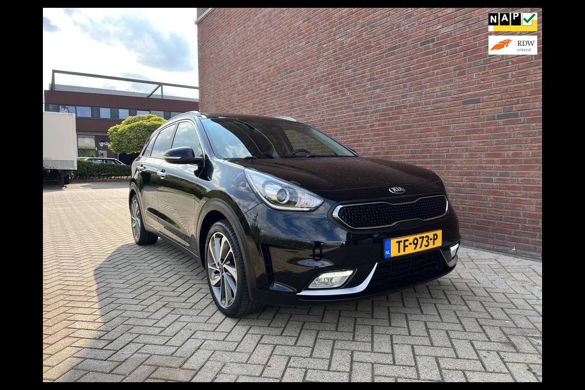 Kia Niro 1.6 GDi Hybrid Edition, Navigatie, Camera, Apple CarPlay, Glazen Schuifdak, 1e eig, Dealer onderhouden