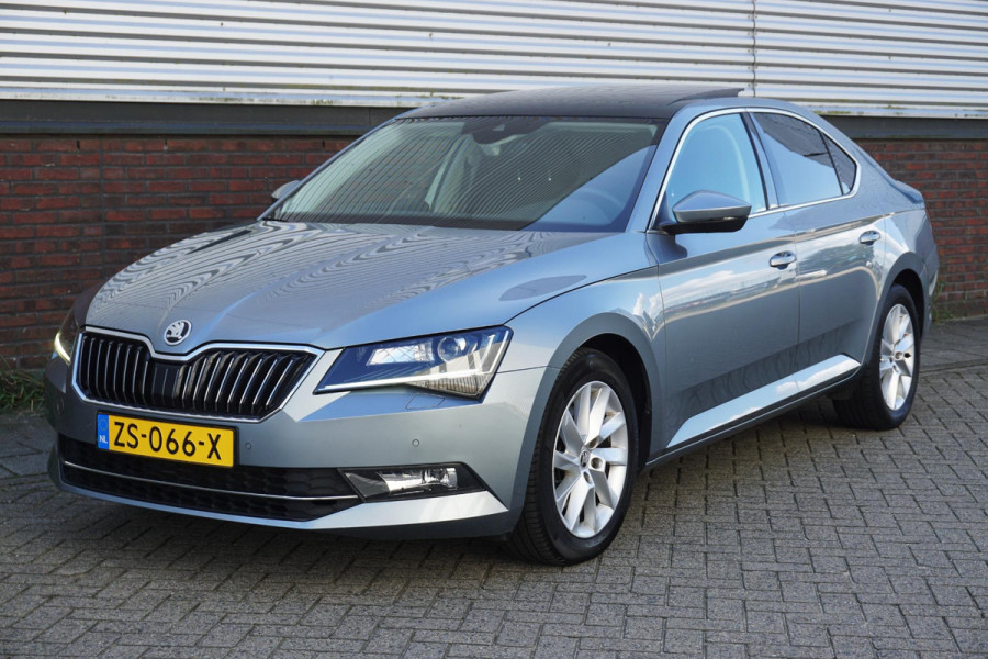 Škoda Superb 1.5 TSI ACT Ambition Business Panodak Memorystoelen