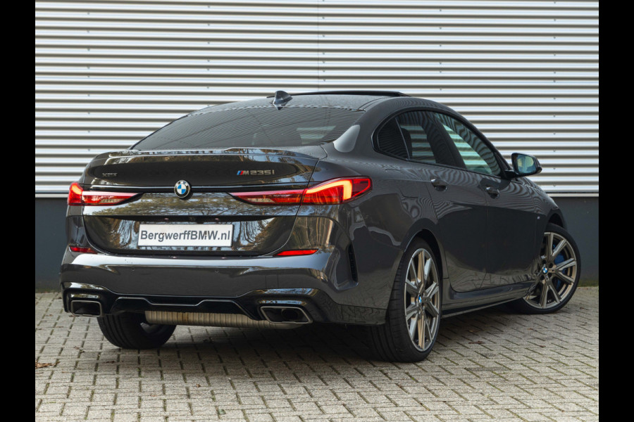 BMW 2 Serie Gran Coupé M235i xDrive - Individual "Grau Schwarz" - Pano - ACC - Head-Up