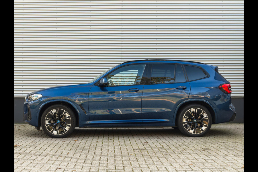 BMW iX3 Facelift - High Executive - Head Up - ACC - Harman Kardon - Parking Ass Plus