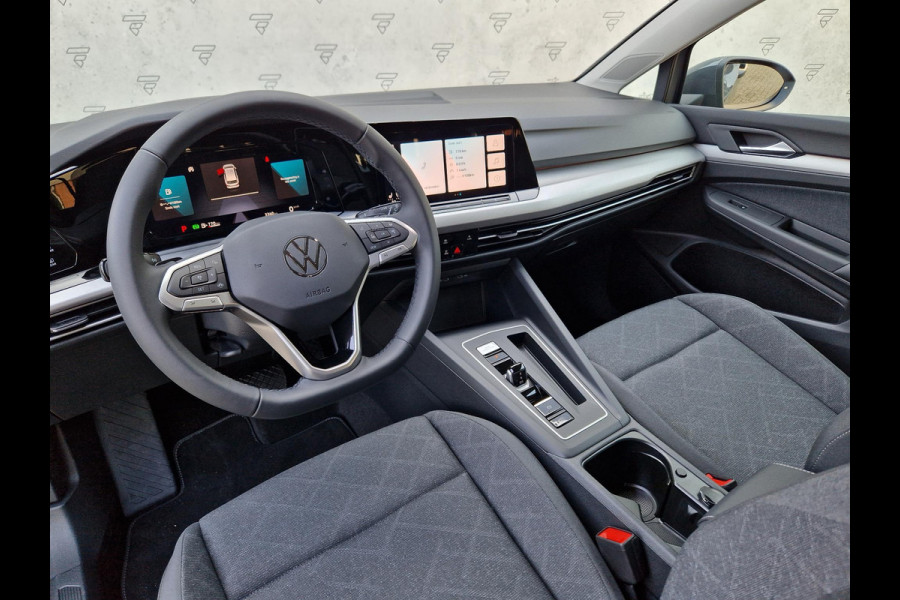 Volkswagen GOLF Variant 1.5 eTSI | Camera | Stoelverwarming | ACC | LED | PDC | DAB |