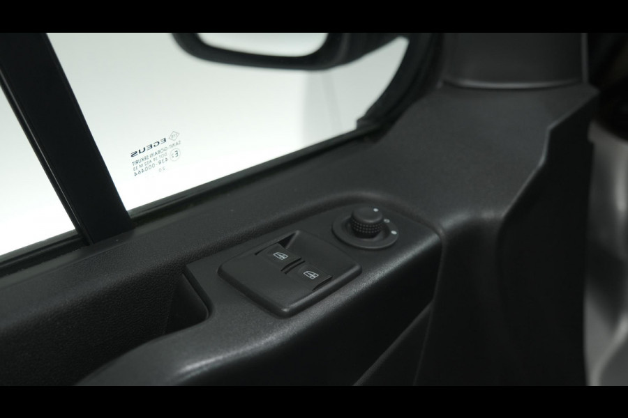 Renault Trafic 2.0 dCi 170 T29 L2H1 DC Comfort | Trekhaak | Camera | Apple Carplay | Betimmering Laadruimte