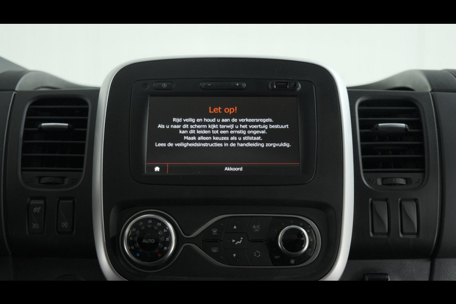 Renault Trafic 2.0 dCi 170 T29 L2H1 DC Comfort | Trekhaak | Camera | Apple Carplay | Betimmering Laadruimte