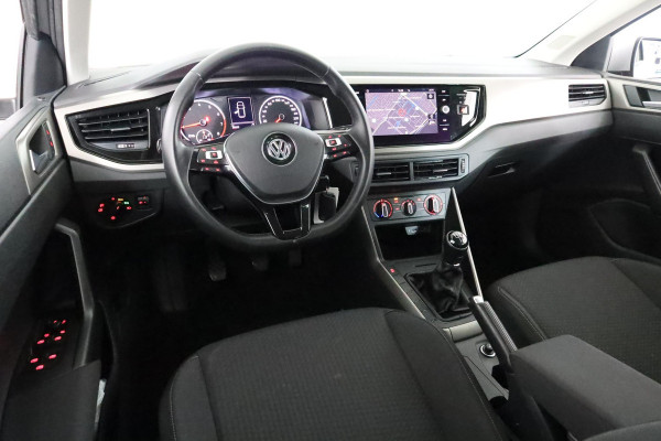 Volkswagen Polo 1.0 TSI Comfortline 95 pk | Navigatie | Achteruitrijcamera | Adaptieve cruise control | Airco | Apple Carplay/Android Auto |