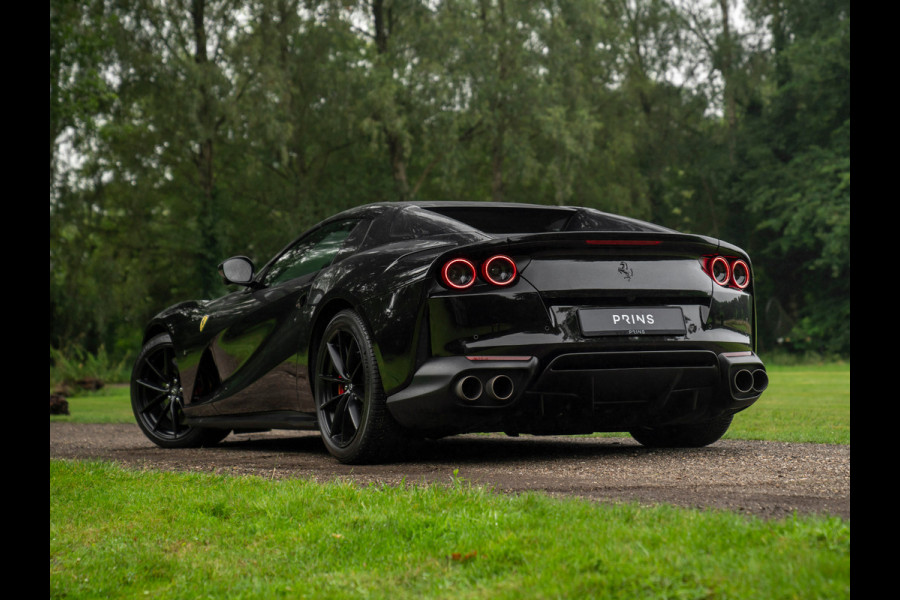 Ferrari 812 GTS 6.5 V12 HELE | Lift | Carbon Driver Zone | Surround view | Front PPF | Dreamline interior