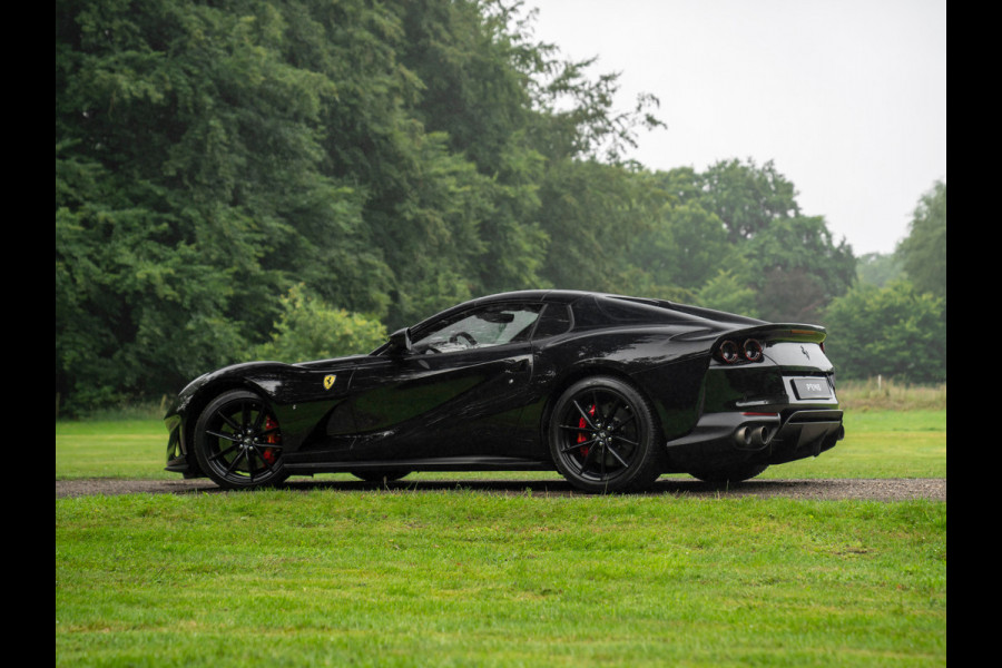 Ferrari 812 GTS 6.5 V12 HELE | Lift | Carbon Driver Zone | Surround view | Front PPF | Dreamline interior