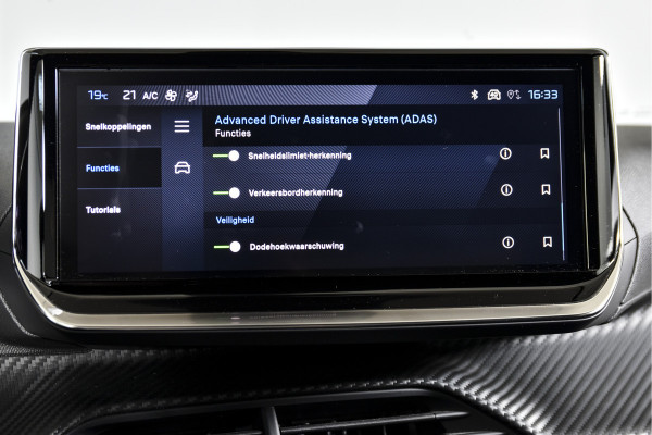 Peugeot 2008 1.2 PureTech 130 PK Allure - Automaat | Dig. Cockpit | Adapt. Cruise | Stoelverw. | Camera | PDC | App. Connect | Auto. Airco | LM 17"| 6278