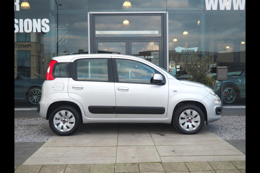 Fiat Panda 0.9 TwinAir Turbo Lounge / Bluetooth / USB / Stuurbediening / Airco