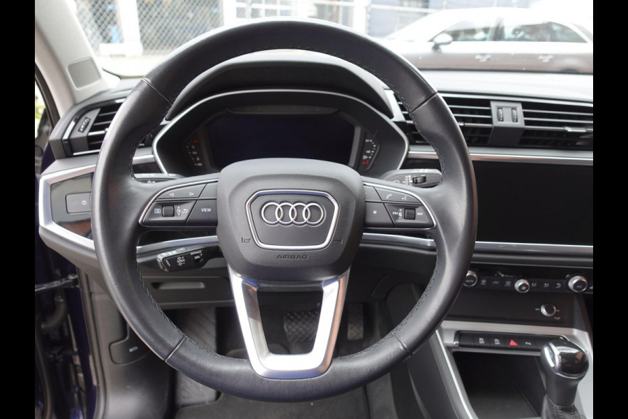 Audi Q3 35 TFSI 150pk S-Tronic Advanced Navigatie Climate Control Led DAB Cruise Control Adaptive Digitale Cockpit Parkeer sensoren Stoelverwarming