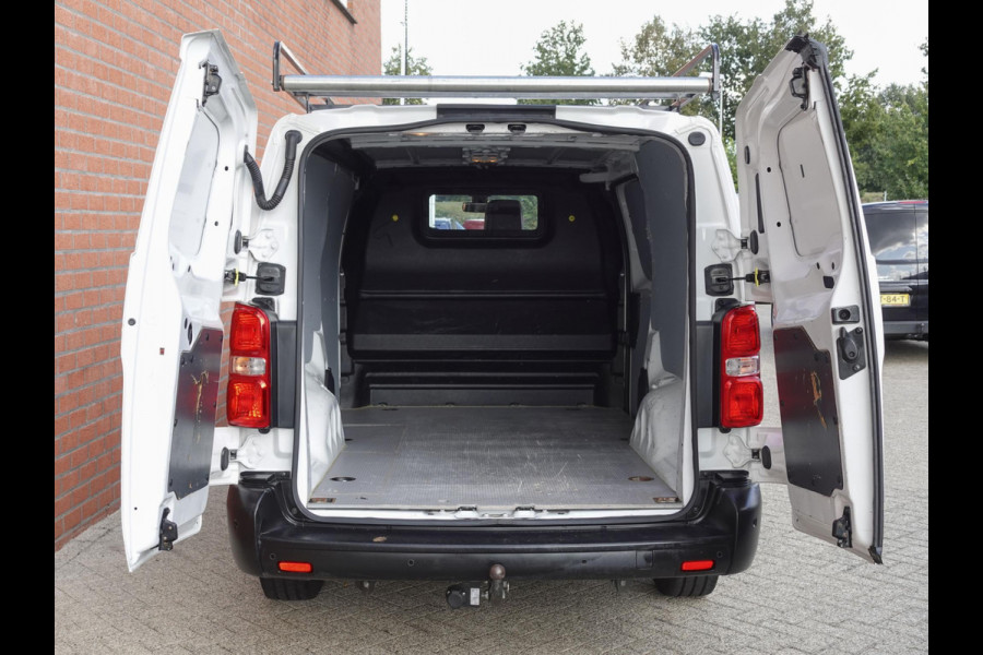 Opel Vivaro 1.5 CDTI L3H1 Edition Lang L3 Navigatie Parkeersensoren achter Trekhaak Cruise Control Airco Imperiaal