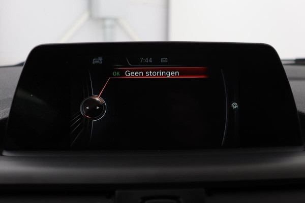 BMW 1-serie 118d M-Sport | Stoelverwarming | Full LED | Sportstoelen | Navigatie | Climate control | Alcantara | Trekhaak | Cruise control | Bluetooth