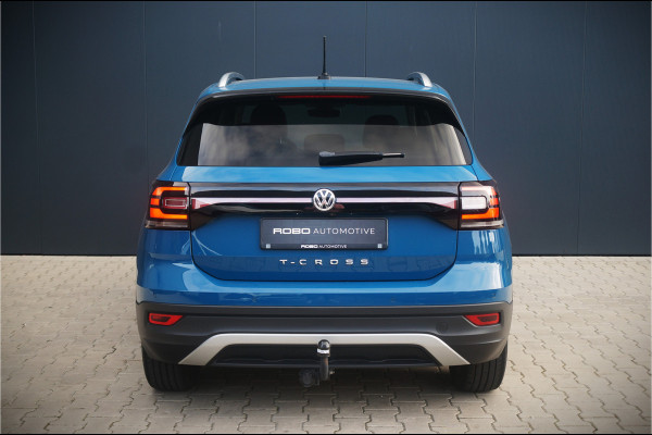 Volkswagen T-Cross 1.0 TSI Style DSG | Automaat | Virtual | Leer | Camera | Trekhaak | Led | LM. Velgen | Aut. Airco | Side Assist | Adaptive Cruise Control | NAP | Apple/Android Auto |