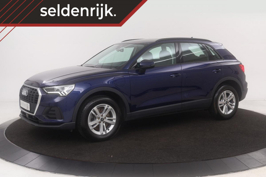 Audi Q3 45 TFSIe | Adaptive Cruise | Sportstoelen | Full LED | Trekhaak | Stoelverwarming | PDC | Carplay | Climate control