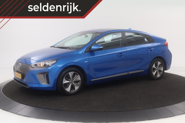 Hyundai IONIQ Comfort EV | 1e eigenaar | Carplay | Adaptive Cruise | * € 2.000,- SUBSIDIE * | Camera | Keyless | Navigatie | Lane Assist