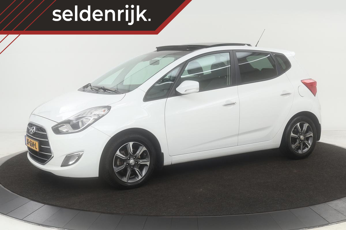 Hyundai ix20 1.6i Premium | Automaat | Leder | Panoramadak | Stoel & stuurverwarming | Camera | Navigatie | Climate control | Cruise control