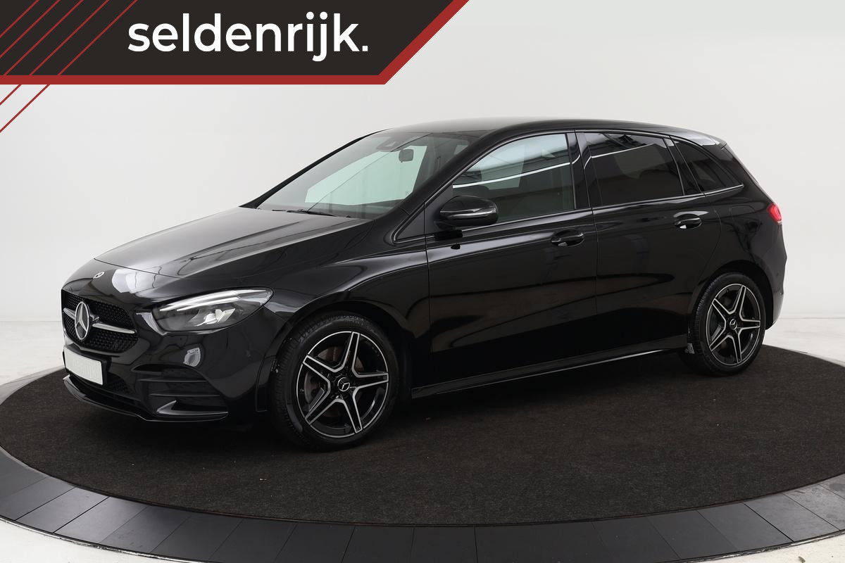 Mercedes-Benz B-Klasse 250e AMG Night | Stoelverwarming | Sfeerverlichting | Carplay | Camera | Navigatie | Full LED | DAB | Park Assist