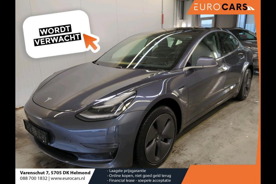 Tesla Model 3 Standard RWD Plus 60 kWh Navigatie Trekhaak Panoramadak Blind Spot Assist Parkeersensoren Elektrisch verstelbare stoelen Stoelverwarming