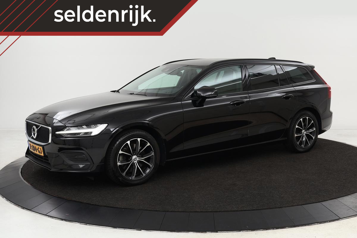 Volvo V60 B3 Momentum Advantage | Leder | Adaptive Cruise | Stoel & Stuurverwarming | Camera | Trekhaak | Voorruitverwarming