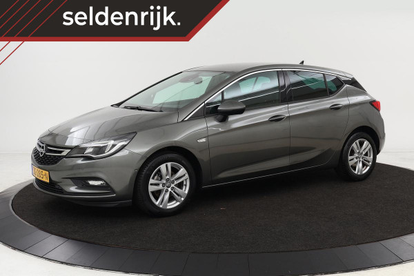 Opel Astra 1.0T Executive | Stoel & Stuurverwarming | Camera | Park Assist | Carplay | Half leder | Keyless | Navigatie | Bluetooth