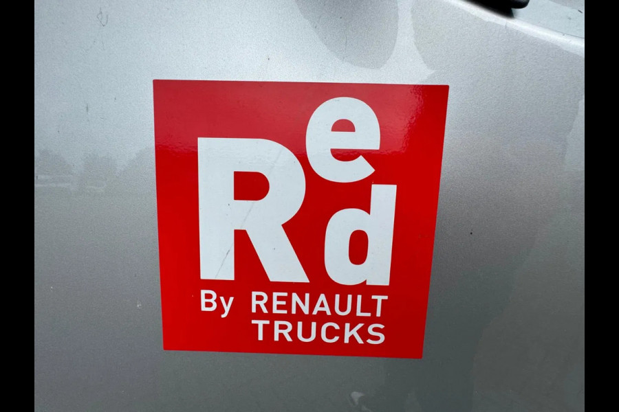 Renault Master RED L2H2 150 PK ZILVERGRIJS uit VOORRAAD