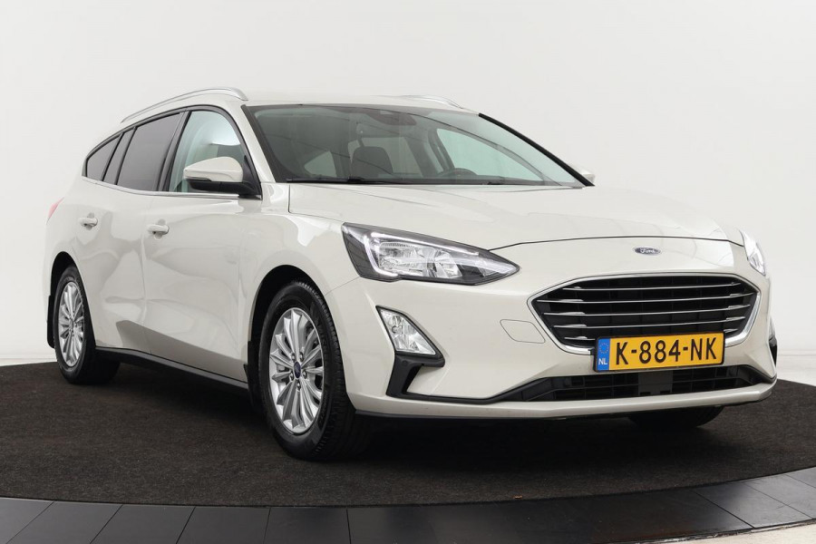 Ford Focus 1.0 Ecoboost Hybrid Titanium X | Bang & Olufsen | Trekhaak | Carplay | Camera | DAB+ | Navigatie | Climate control